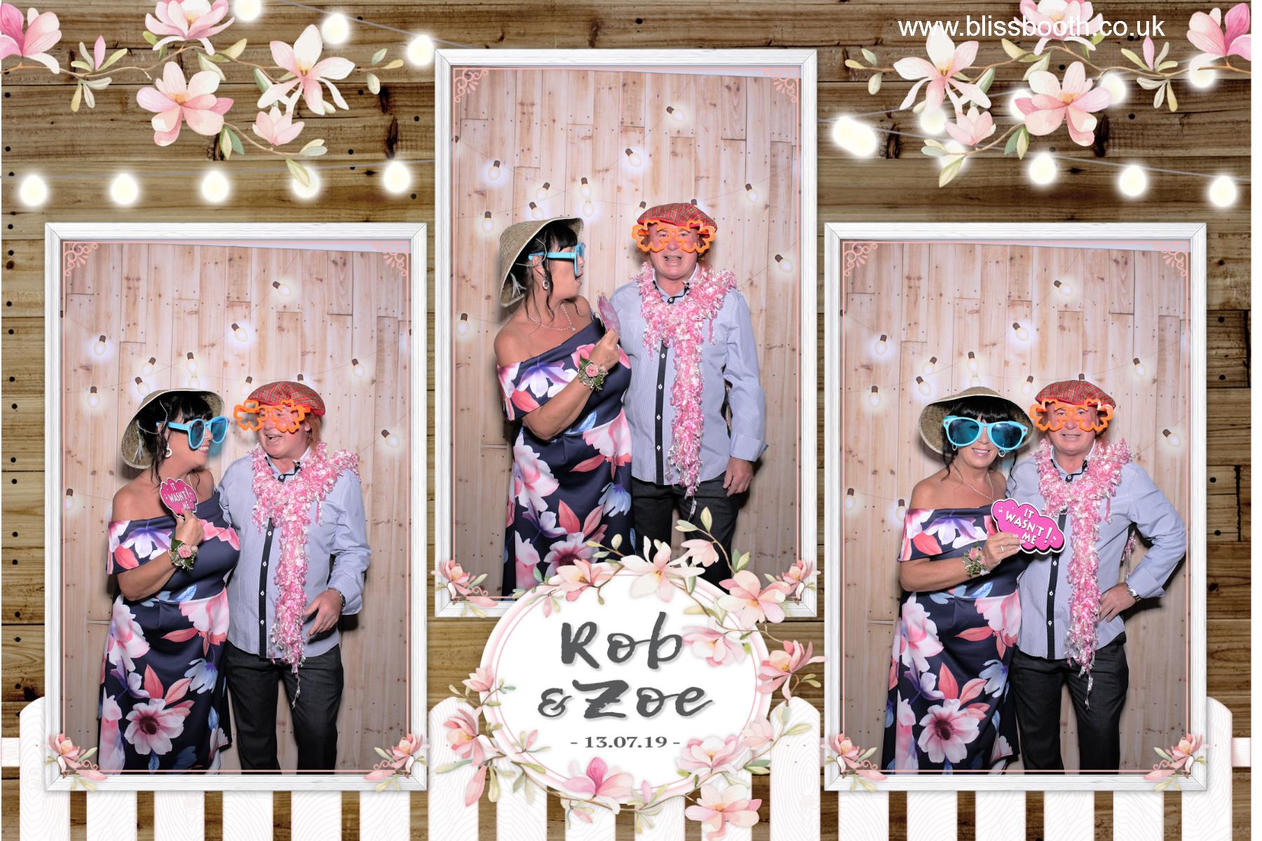 Rob and Zoe | View more photos from the event at gallery.blissbooth.co.uk/u/BlissBooth/Rob-and-Zoe